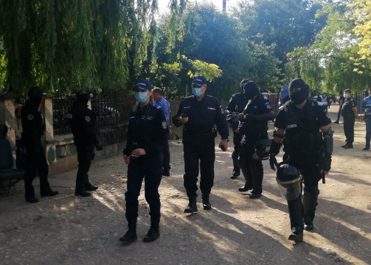 Desfășurare impresionantă de forțe de ordine ale poliției și jandarmeriei. FOTO IPJ Ialomița