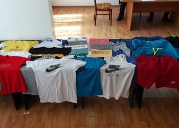 Produse contrafacute confiscate de jandarmi-Foto: Jandarmeria Constanţa