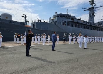Președintele României a primit onorul militar