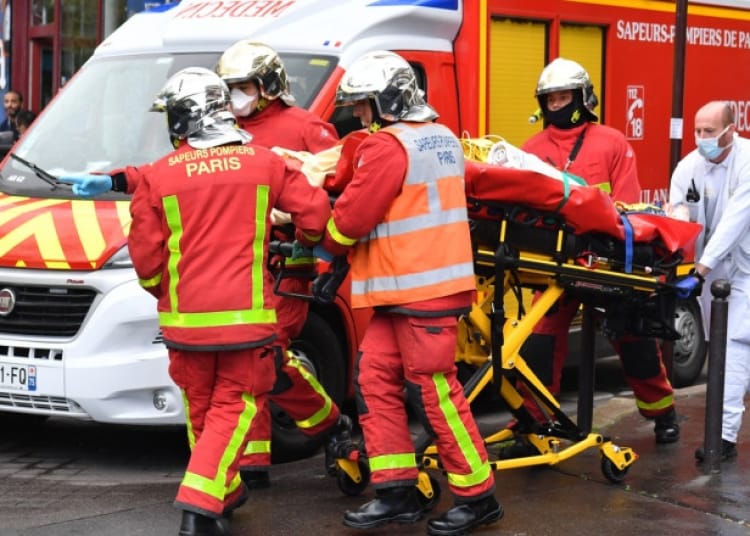 Un atac armat a avut loc  lângă fostul sediu al revistei Charlie Hebdo, la 5 ani de la atacul armat sângeros. Foto: Profimedia Images