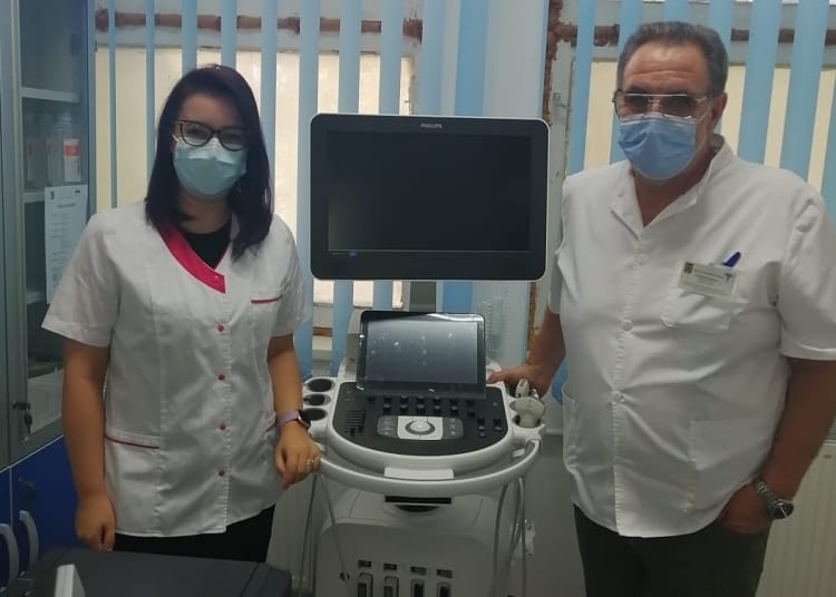 Dr. Diana Dodiță, medic rezident (anul IV) și managerul Andrei Bogdan Zidaru