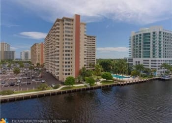 Apartament de 240.000 euro în Miami