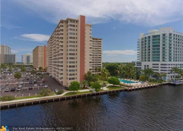 Apartament de 240.000 euro în Miami