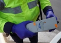 Polițiștii au testat șoferul cu etilotestul. FOTO Cătălin SCHIPOR