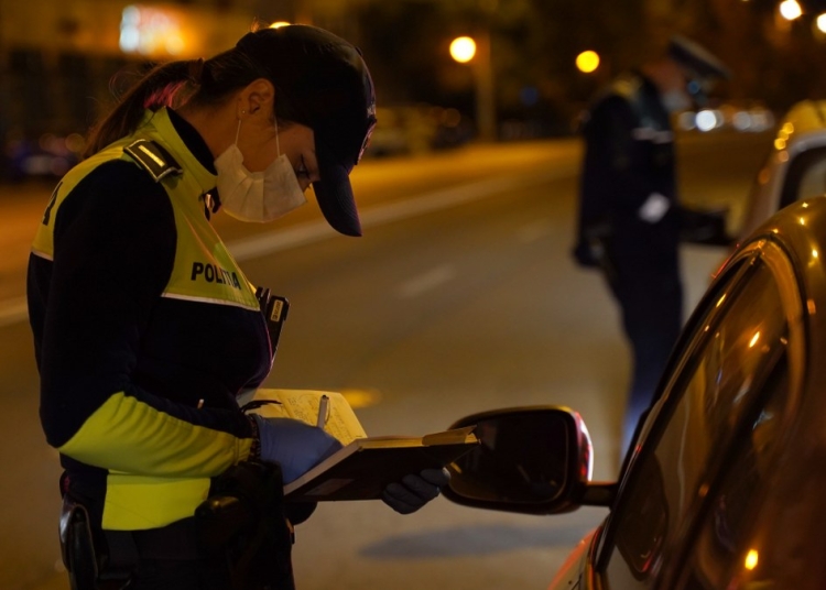 Polițiștii au aplicat amenzi pentru nerespectarea interdicțiilor  de deplasare