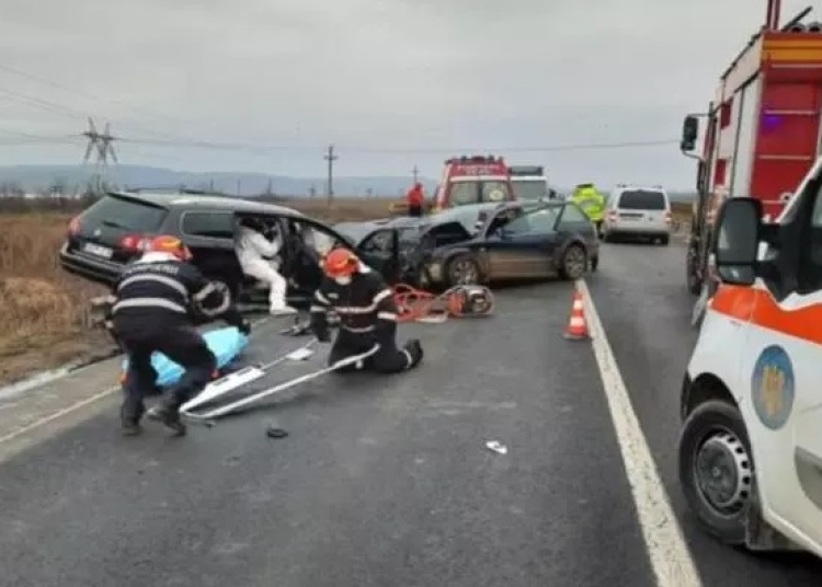 Accident rutier cu 2 morți și 3 răniți, pe DN1 - Foto: realitatea.net