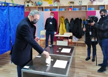 Vergil Chițac a votat. FOTO Valentin Ispas