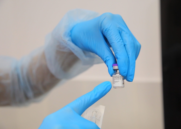 Vaccin anti COVID-19. FOTO Primăria Constanța