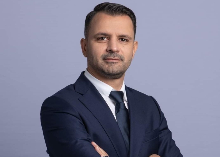Marian Crușoveanu