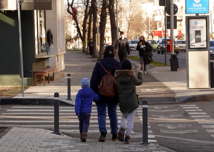 Copii, tot mai afectați de COVID-19. FOTO Cătălin SCHIPOR