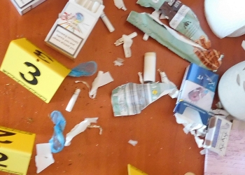 Substanțe suspecte depistate în urma perchezițiilor. FOTO IPJ Galați
