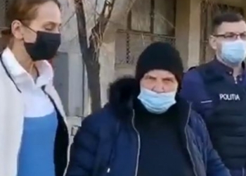 Bătrâna a fost arestată, după ce a tâlhărit o altă bătrână. Sursa foto: B1.ro
