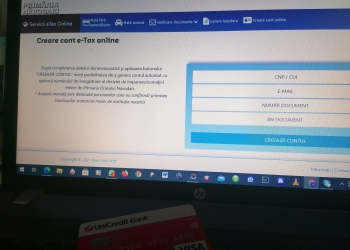 Contribuabilii aleg să plătească taxele și impozitele locale prin intermediul sistemului electronic ETAX. FOTO Alexandra VASILE