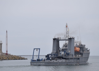 Nava „Căpitan-comandor Alexandru Cătuneanu” a plecat în misiune. FOTO Cosmin Costea