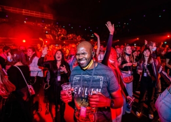 Petrecere în Olanda - Foto: The Guardian