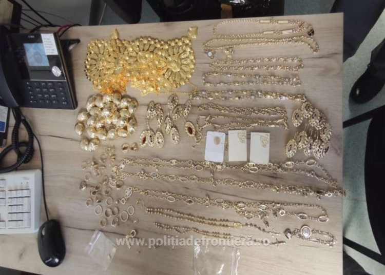 Bijuterii nedeclarate la intrarea în țară de la Vama Veche