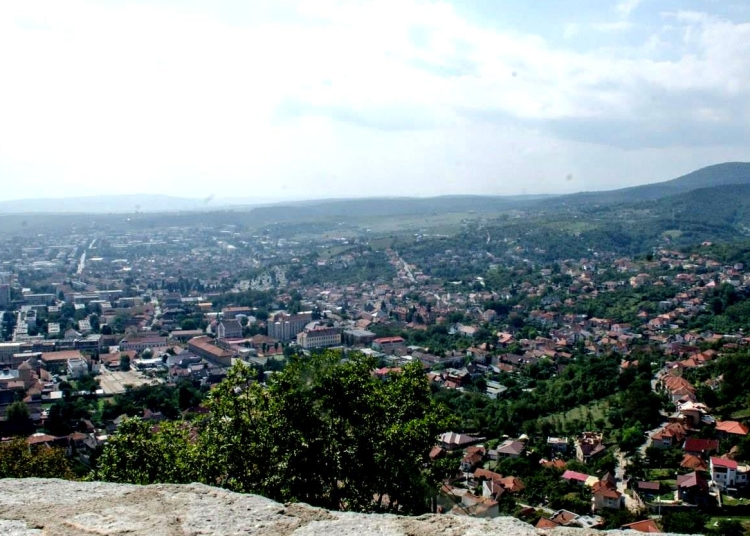 Municipiul Deva, vedere din cetate. FOTO Cătălin SCHIPOR