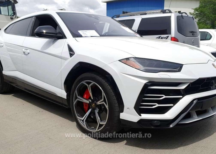 Lamborghini Urus indisponibilizat de polițiștii de frontieră. FOTO Poliția de Frontieră