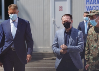 Președintele Klaus Iohannis și premierul Florin Cîțu. FOTOC Cătălin SCHIPOR