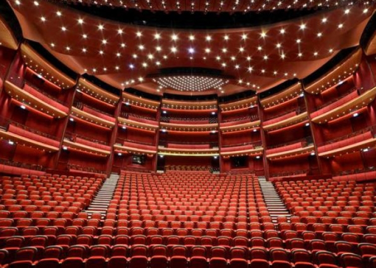 Primul spectacol-test din București va fi în 15 mai la Teatrul Național