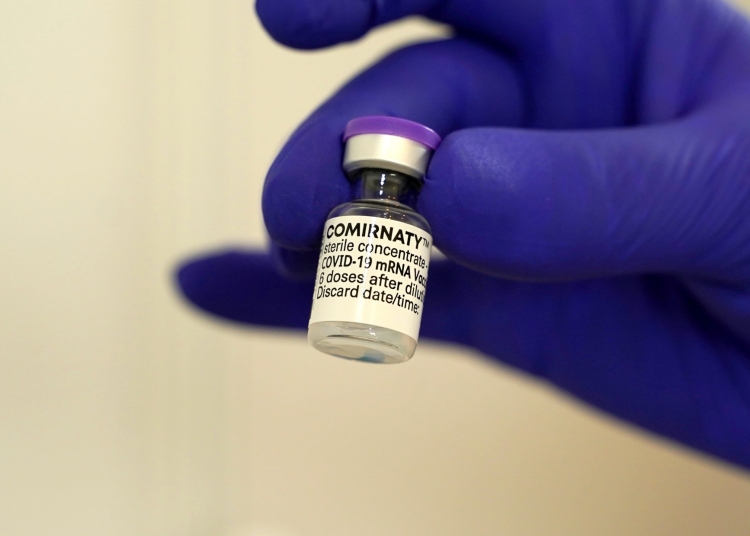Vaccin anti COVID Comirnaty/Pfizer. FOTO Cătălin SCHIPOR