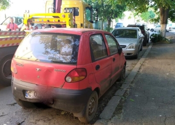 Mașini abandonate în municipiul Constanța. FOTO Primăria Constanța