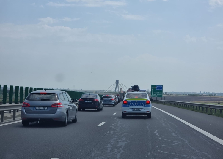 Circulație îngreunată pe Autostrada A2. FOTO Alexandra CUCU