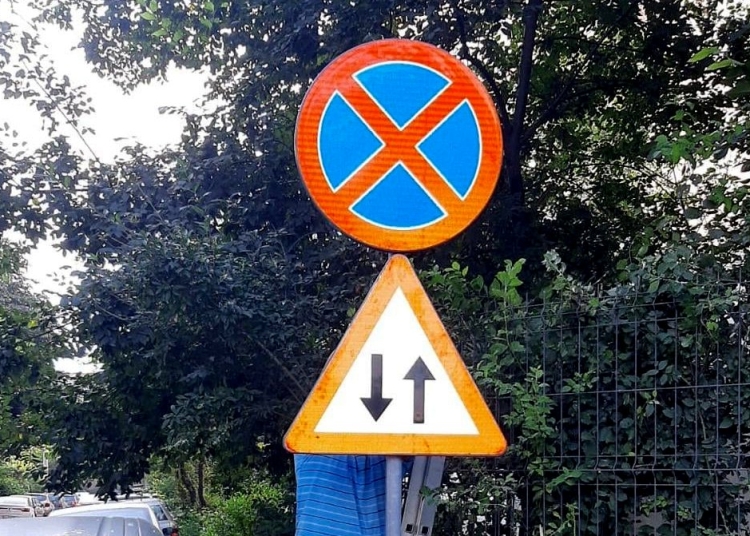 Indicatoare noi pe strada Zmeurei. FOTO Primăria Constanța