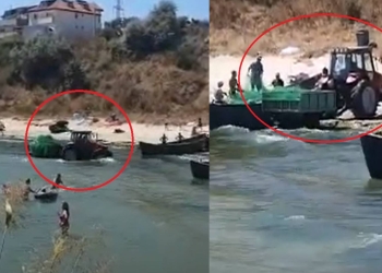 A intrat cu tractorul în mare, printre turiști, ca să recupereze plasele de pescuit, la Agigea