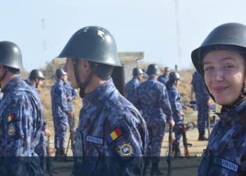 Elevi ai Școlii de Maiștri Militari si Forțelor Navale. FOTO SMMFN