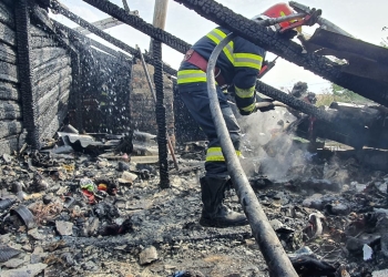 Incendiu casă sat Sibioara