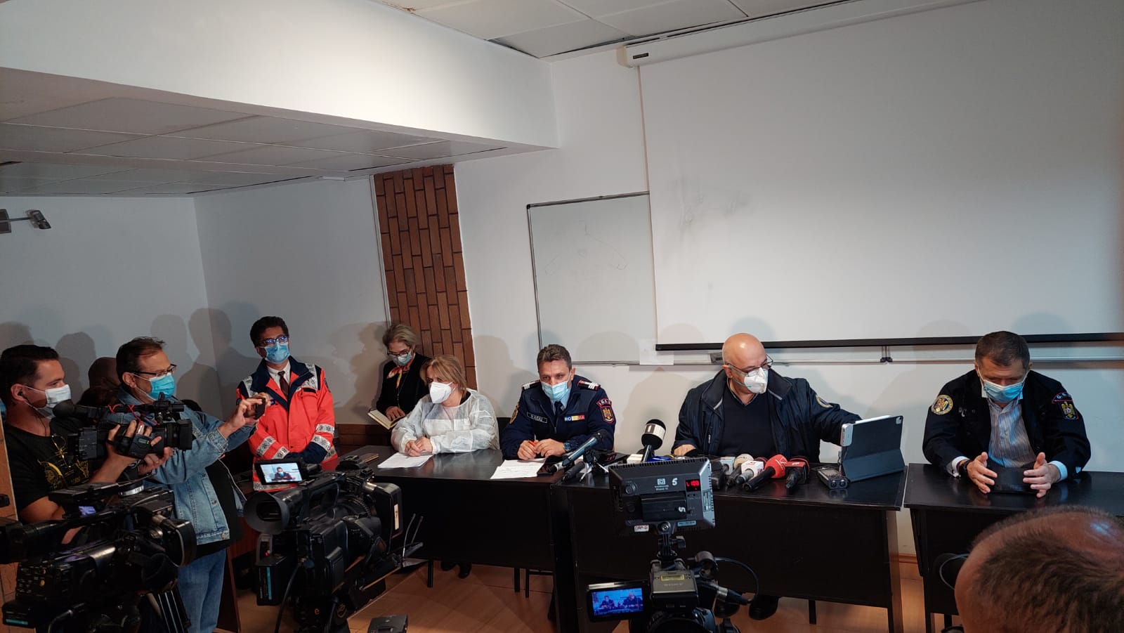 Conferință de presă despre tragedia de la Spitalul de Boli Infecțioase