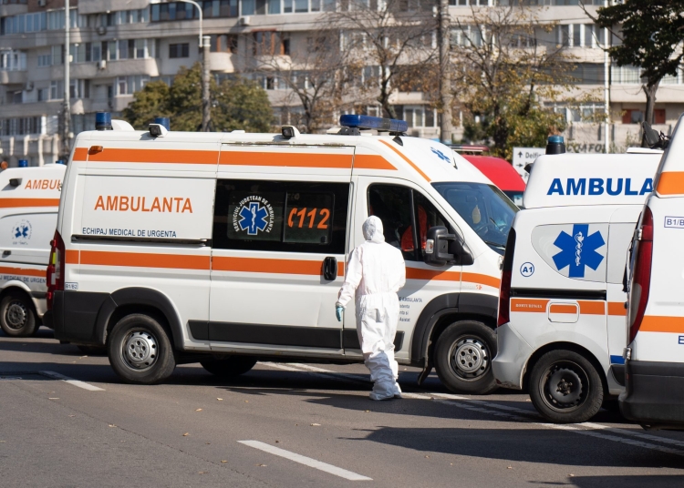 Personal medical echipat COVID-19. FOTO Cătălin SCHIPOR