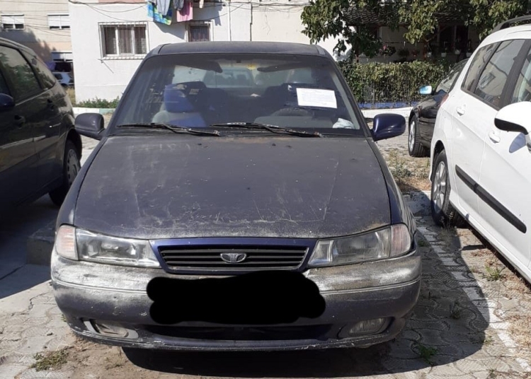 Mașini abandonate în Năvodari. FOTO Primăria Năvodari