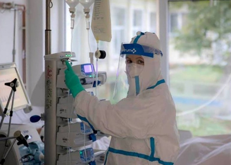 Personal medical în Secția ATI COVID. FOTO MAPN