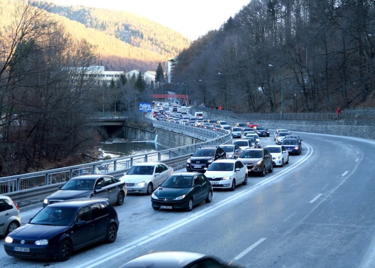 Aglomerație trafic. FOTO 4tuning.ro
Foto cu rol ilustrativ