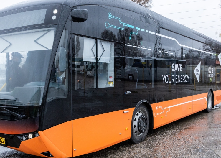 Autobuz electric. FOTO George ŞINGHI