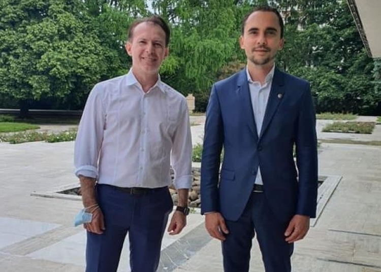 Florin Cîțu, Cosmin Șandru. FOTO: Facebook