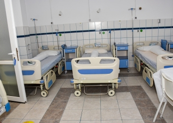 Salon pacienți Spital de Boli Infecțioase din zona neafectată de incendiu. FOTO Alexandra VASILE