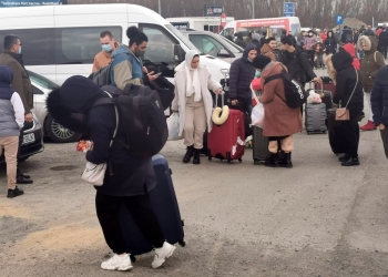 Refugiați în PTF Isaccea. FOTO Prefectura Tulcea