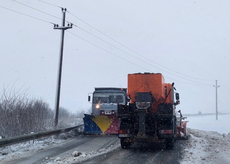 Utilaje de deszăpezire ale RAJDP COnstanța. FOTO Cătălin SCHIPOR