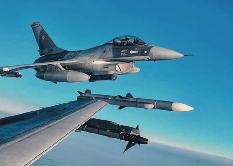 Aeronave militare. FOTO MAPN