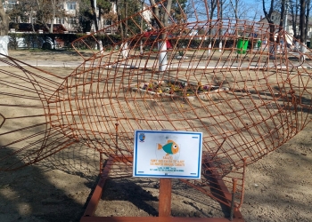 Nemo colectează PET-uri și doze de aluminiu. FOTO Primăria Hârșova