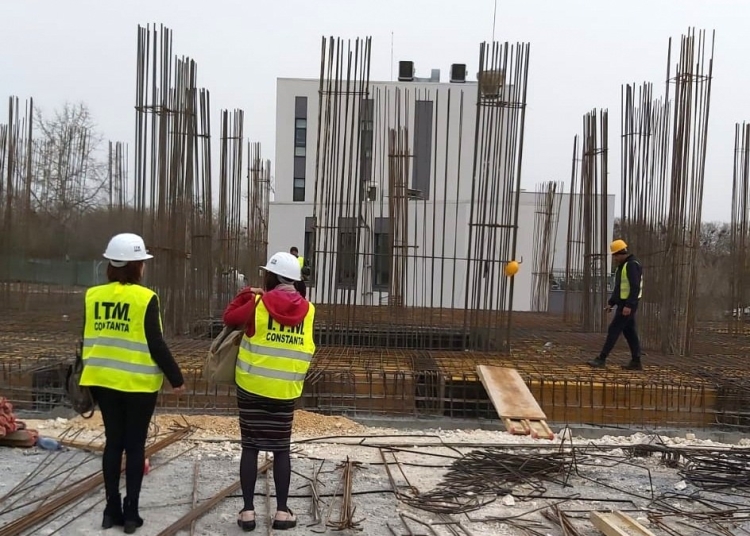 Foto cu rol ilustrativ