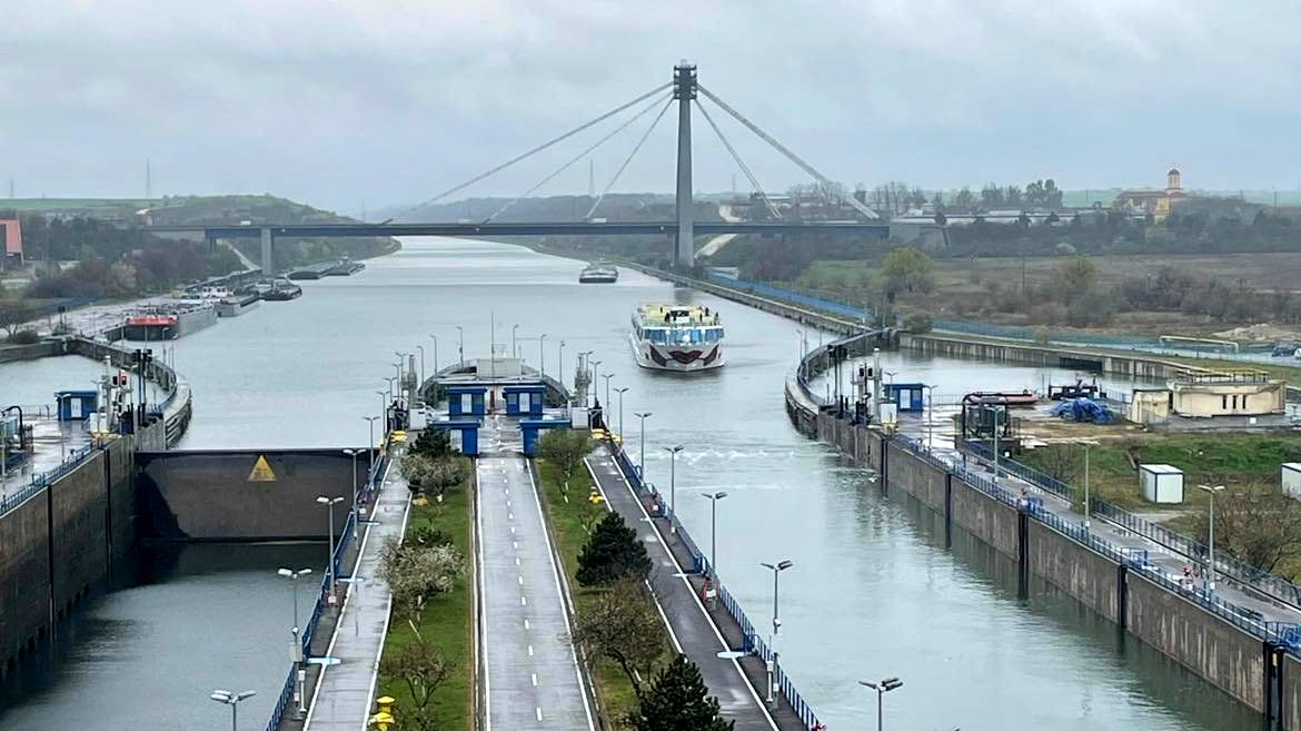 Podul Agigea peste Canalul Dunăre - Marea Neagră. FOTO CNACN
