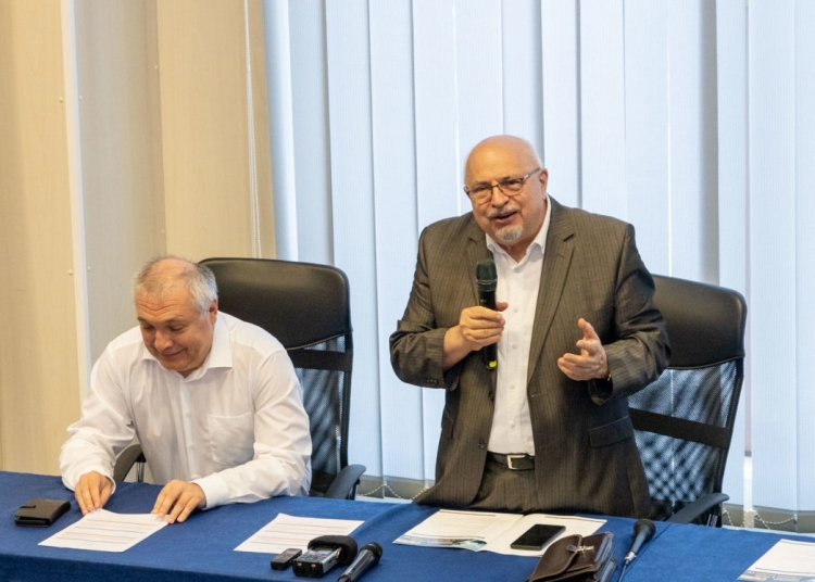 Medicii Leonard Azamfirei și Vasile Sârbu