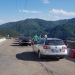 Mașini parcate pe DN10. FOTO CNAIR