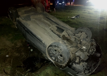 Mașină răsturnată. FOTO Arhivă