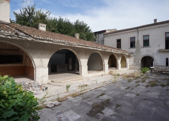 Interiorul Hanului Balcan. FOTO Cătălin SCHIPOR