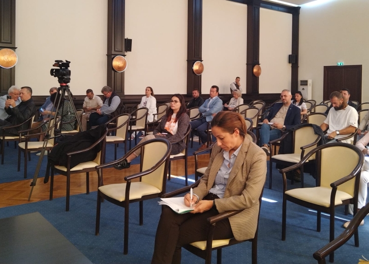Dezbatere privind înființarea Organizației de Management a Destinației Mamaia- Constanța. FOTO Focus Press
